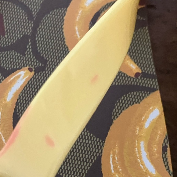 Coach Zyan Yellow Banana Print Sandals - Picture 4 of 8